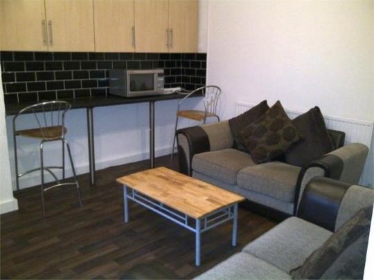 3 Bed - Hyde Park Road, Leeds, Ls6 - Photo 1