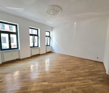 Großzügige 1-Zimmer-Wohnung mit Parkettfußboden und Tageslichtbad! - Foto 1