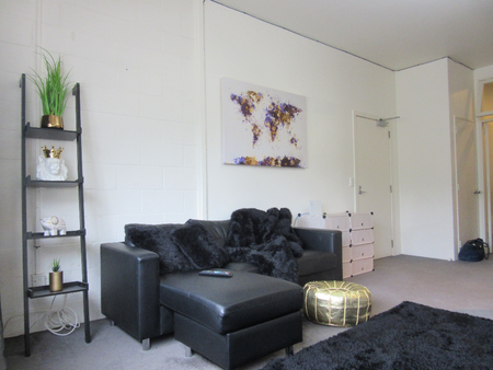 Welcome to 19/125 Thorndon Quay - Photo 2