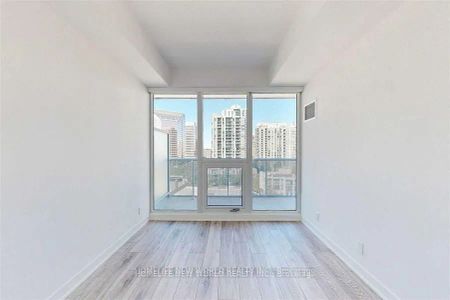 15 Holmes Avenue #2905 - Photo 2