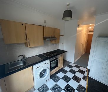 1 Bed Flat, Devonshire Road, SO15 - Photo 3