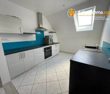 Location Appartement 2 pièces 38m² LA GUERCHE DE BRETAGNE 35130 - Photo 2
