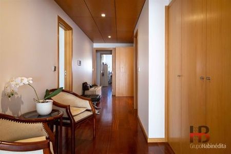 Apartamento T4 - Photo 2