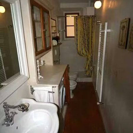 Via della Pergola, Florence, Tuscany 50121 - Photo 3