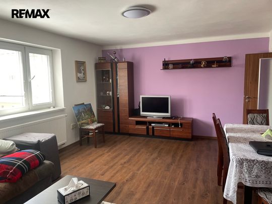 Pronájem bytu 2+1 64 m² - Photo 1