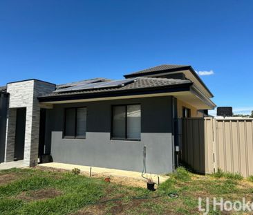 Luxury Living on the Greens � Exclusive Signature Circle Estate - Photo 4