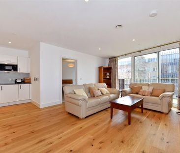 2 bedroom apartment to rent - Photo 3