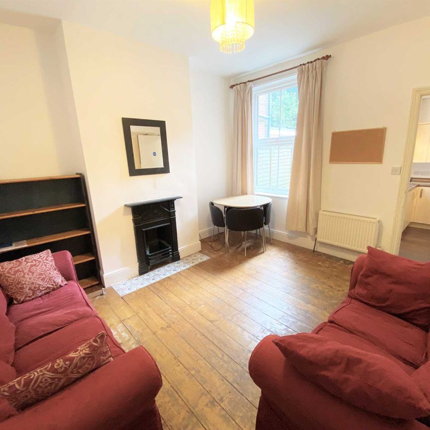 Beaconsfield Road, Canterbury - Photo 1