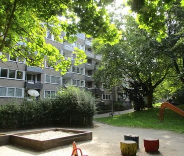 2,5-Zimmer Wohnung mit Balkon und Aufzug! - Photo 1