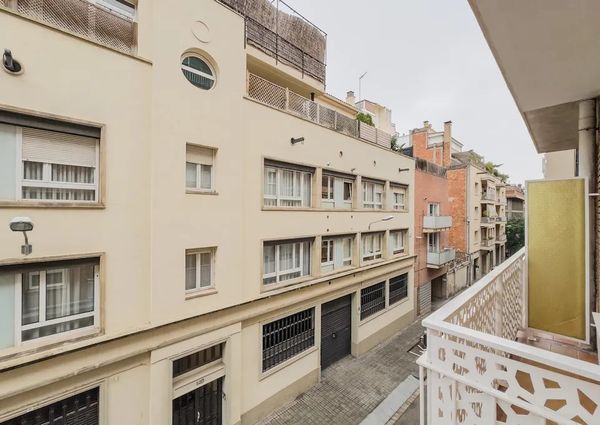 Carrer de Bertran, Barcelona, Catalonia 08023