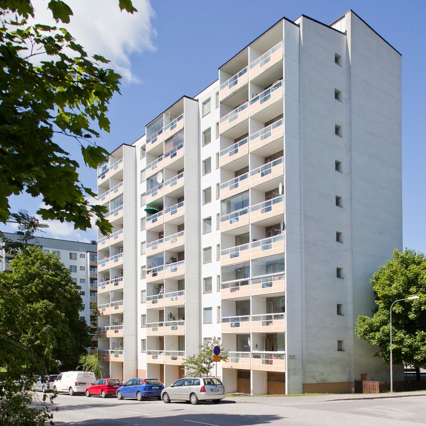 Kvarntorpsgränd, Bandhagen - Photo 2
