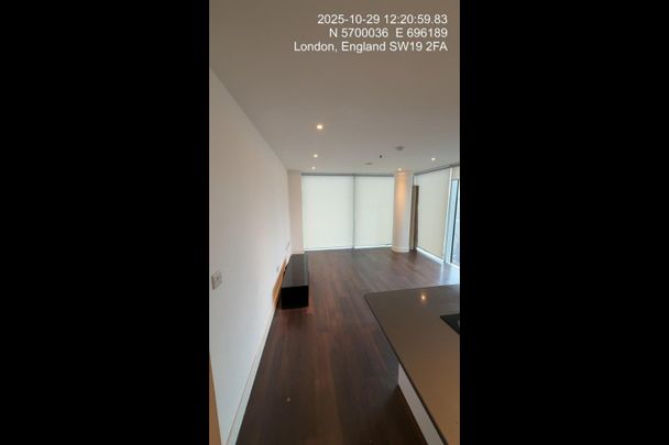 2 Bed Flat, Britannia Point, SW19 - Photo 1