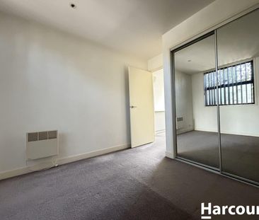 EASY ACCESS TO EVERYTHING - Photo 2