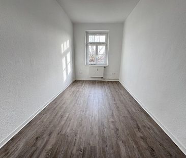 Die Wohnung befindet sich in den letzten Entzügen der Sanierung! - Photo 1