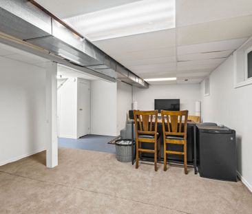 For Lease - 115 McClellan Road, South of Baseline to Knoxdale, Ontario - Photo 4