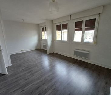 Location Appartement 2 pièces 55m² LOUVIERS 27400 - Photo 2