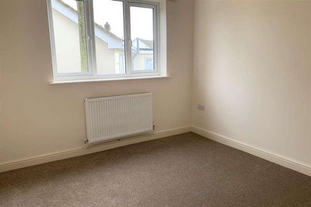 Sharpes Corner Lakenheath, IP27 - Photo 2