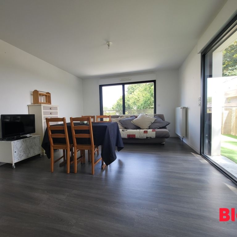 Location Appartement 2 pièces 51m² VEZIN LE COQUET 35132 - Photo 1