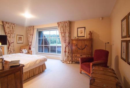 Uitzonderlijke villa op een prachtig domein van ca. 2,9 ha - Photo 3