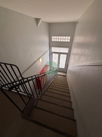 Studio à louer - Saint François - Photo 4