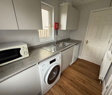Forbes Place, St Andrews - Photo 3