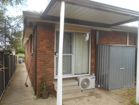 Self Contained Granny Flat - Photo 3