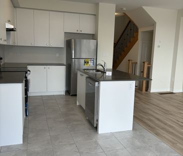 For Lease - 2609 Hibiscus Drive, Pickering, Ontario - Photo 6