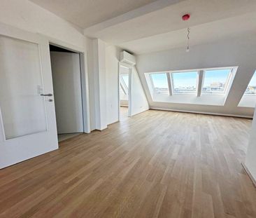 ERSTBEZUG, DACHGESCHOSS, klimatisierte 82 m2 Neubau mit Balkon, Woh... - Photo 2