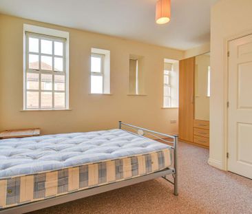 2 bedroom flat to rent - Photo 5