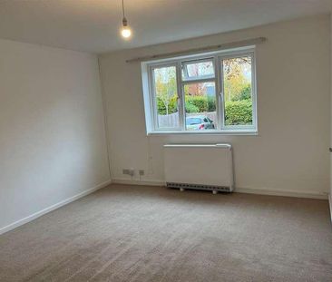 Chapel Gardens, Stretton On Fosse, Moreton-in-marsh, GL56 - Photo 2