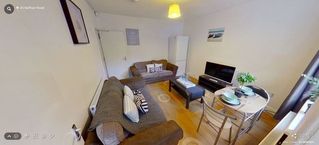 35 Balfour Road, NG7 1NY, NOTTINGHAM - Photo 1