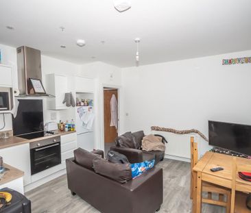 2 bedroom house share to rent - Photo 1