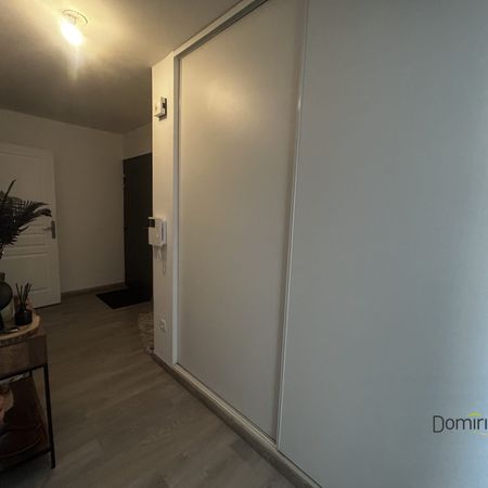 Location Appartement 2 pièces 48m² NEUVILLE EN FERRAIN 59960 - Photo 4