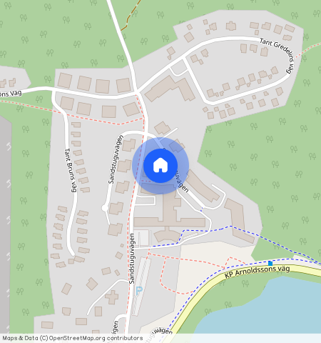 Elsa Beskows torg 5, Uttran