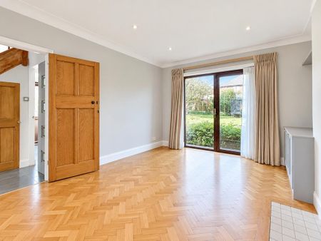 3 bedroom semi-detached house to rent - Photo 4