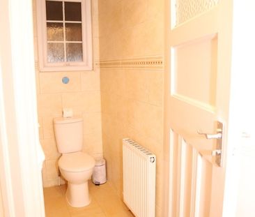 4 Bed Terraced House, Golders Rise, NW4 - Photo 4