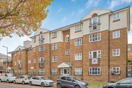 2 bedroom flat to rent - Photo 3