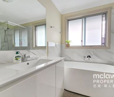 Stunning Family Home in Leppington - For rent - Photo 5