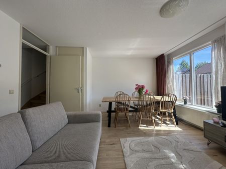 Huis te huur: Amandelgaarde 49 3344 RA Hendrik-Ido-Ambacht - Photo 4