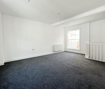 2 bedroom maisonette to rent - Photo 4