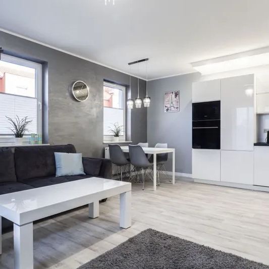 Elegancki Apartament z osobną sypialnią |ul. Burzowa - Photo 1