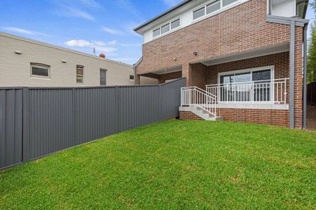 1/18 Waverley Crescent, Bondi Junction, NSW 2022 - Photo 5