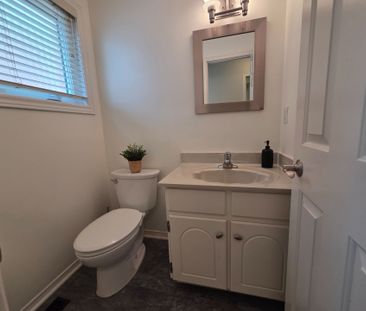 For Lease - 59 Foxhill Drive, Vaughan, Ontario - Photo 4