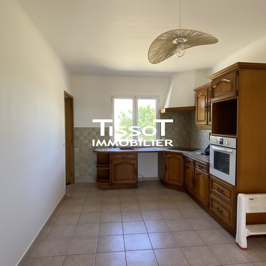 Location Maison 5 pièces 135m² ST CHAPTES 30190 - Photo 1