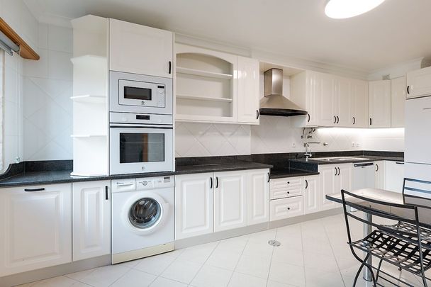 Apartamento T4 em Lisboa - Photo 1