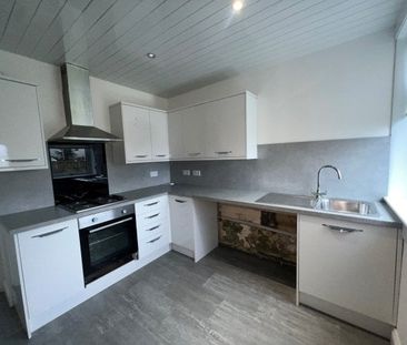 Burns Crescent, KA11 1AS - Photo 3