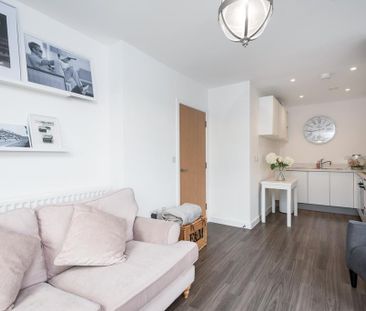 1 bedroom apartment to rent - Photo 2