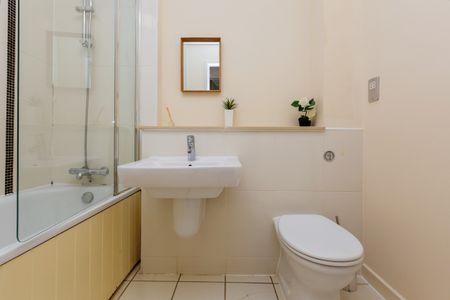 1 bedroom apartment to rent Rillaton Walk, Milton Keynes, Buckinghamshire, MK9 - Photo 3