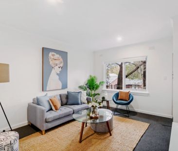 2 Bed, 1 Bath - Photo 2