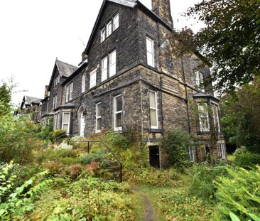 3 bedroom Flat in Otley Road, Leeds - Photo 4
